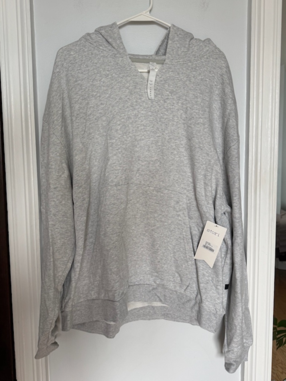 BRAND NEW Stori Gray Sweatshirt in Large